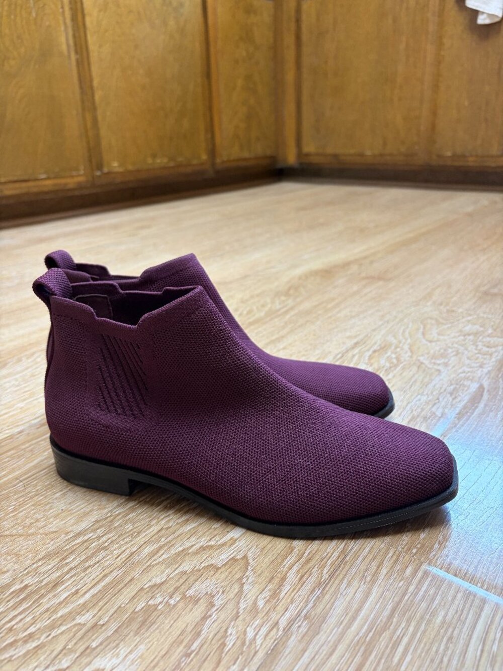 VIVAIA Ryan Square-Toe Chelsea Boots Aubergine 39.5